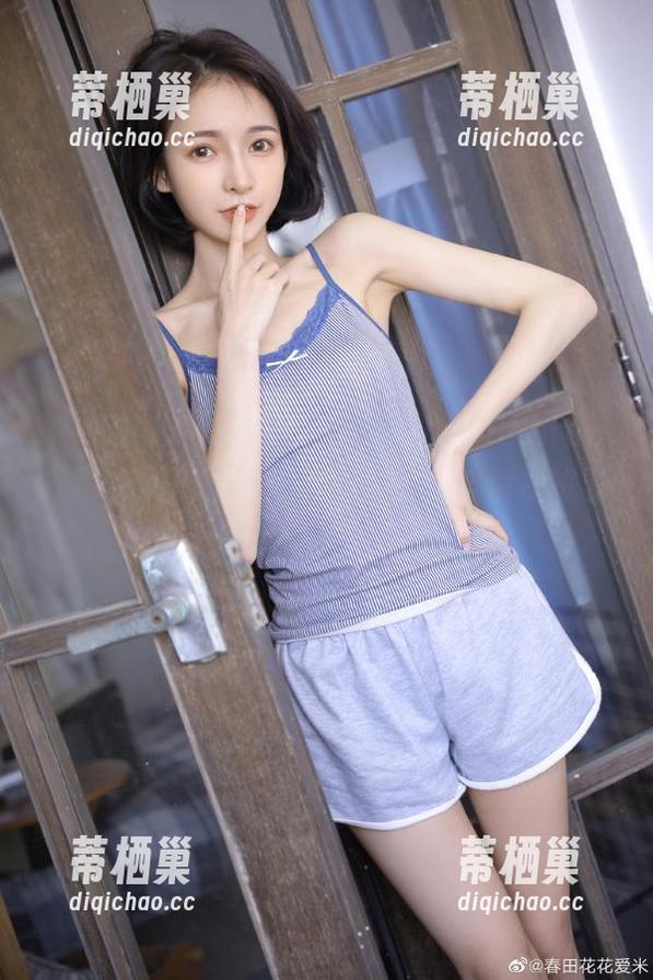 吃着“www.155hl.fun”的免费瓜，顺便划掉烦恼，心情别提多好了！