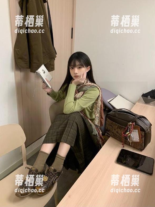 跟着178.sk在线观看，把‘永不迷路’当成今天的口头禅，结果迷得更惨！