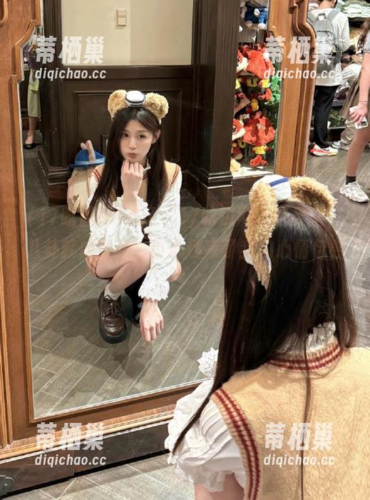 17吃瓜网 有了“17吃瓜网”苹果版,八卦就像快递,小心别丢了我的心情包裹!