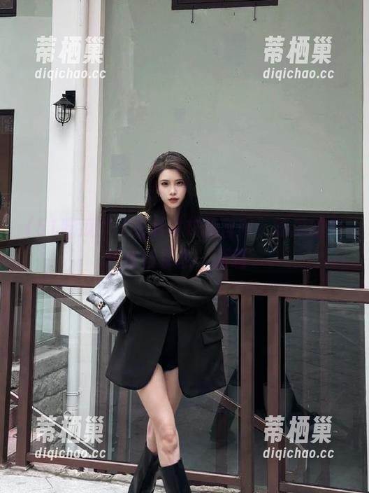 51吃瓜发布新官网，吃瓜的方式依旧那么‘潇洒’