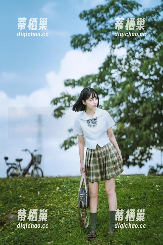 最新的51吃瓜视频，你有空来吃个瓜吗？（我一边吃瓜一边吱吱叫）