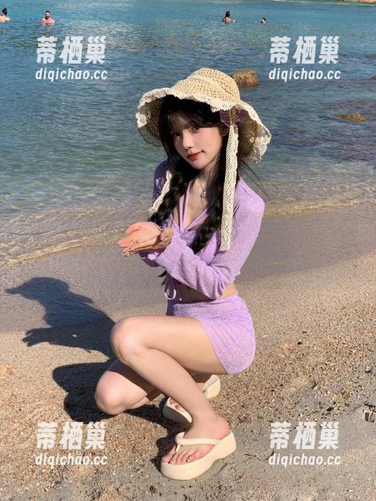 收藏起来，带着疑惑看“52吃瓜”，像是在吃酸甜的瓜。