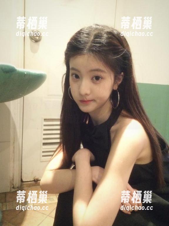 有趣的cgcg03官网，像是在看一场疯狂的嘉年华。