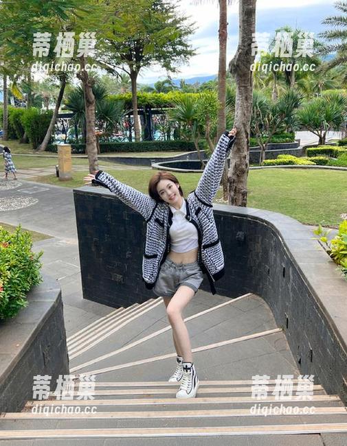 稀奇古怪的资源大集合，cgg将黑料和瓜的魅力相结合，谁能拒绝呢？
