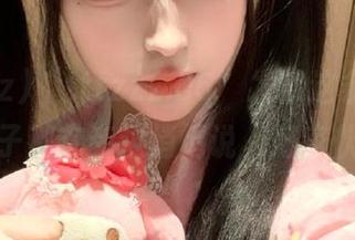 “tttzzz.06”发部这条热推，连狗子都在旁边悄悄说“好家伙”！