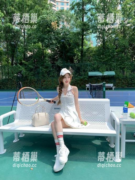 这家五一吃瓜网站真敢说，黑料上桌，有种“一言不合就揭穿”的感觉啊！