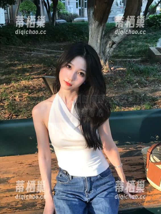 五一吃瓜 五一吃瓜时间到,永久黑料搅动你的猎奇心