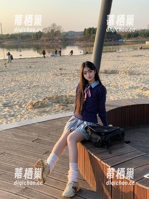 cg1vt冲哥黑料发布，看我一边嗑瓜子一边追踪线索！