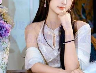 吃瓜718的分享功能真不错，我凌晨又被“热汤面”的爱情故事刷了屏。