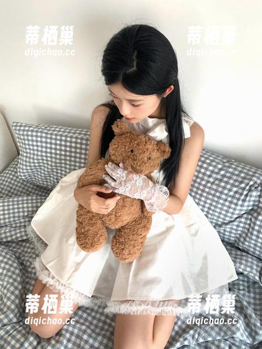 吃瓜网的“观看艺术”：一脸懵逼转瞬即逝