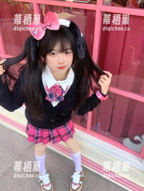 吃瓜网t7wcc的线路太长了，快让我喝杯水再走说吧。