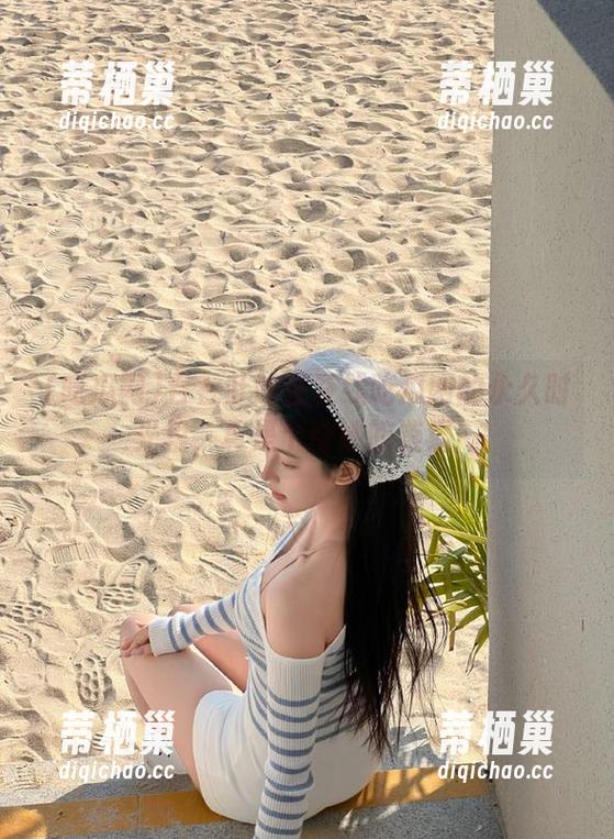 吃瓜网 吞吞吐吐在在线吃瓜网的永久时光里,真是个奇妙的漩涡!