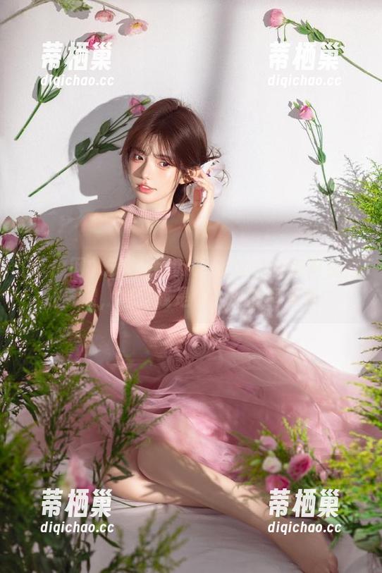 吃瓜网 吃瓜网t7wcc页的八卦比电视剧还离谱,感觉我是个无耻的旁观者。
