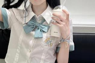 吃瓜网的网站是不是也该做个“吃瓜商城”了？想买点小说。