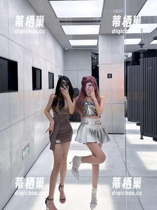 反差是王道，登录“吃瓜黑料”，看看今天的剧情有多心跳！