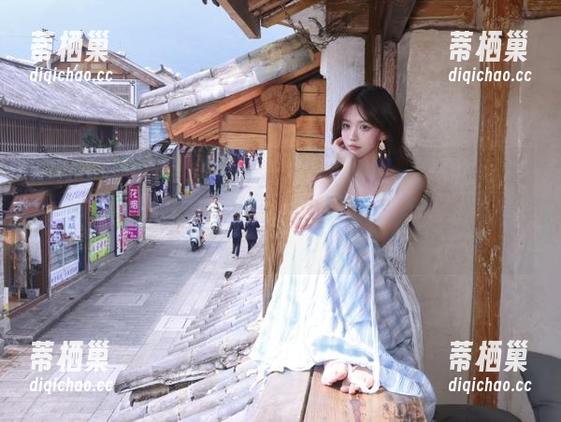 “吾爱吃瓜51cg”里的热门大瓜就像一场不间断的秀，让我归隐在角落默默观看，心里却在嗨翻了。