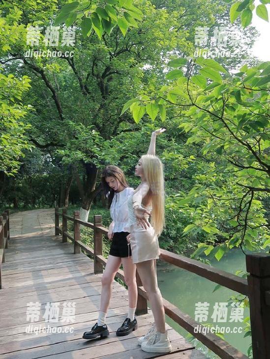 海角黑料 随时随地,下载海角黑料,吃瓜不怕走丢!