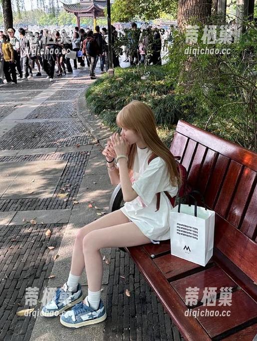黑料m200 “黑料m200”地址之谜,随便问问居然都有不同版本…这世道真复杂!