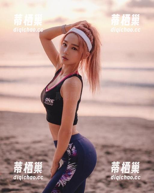 收藏一些“黑料不打yang”的绝妙评论，真是陪我度过无数个无聊时光。