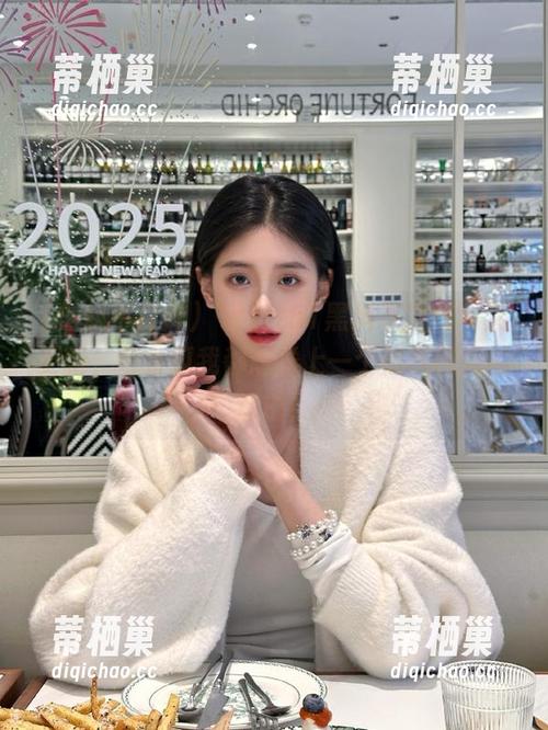 黑料不打烊 “zztt51黑料不打烊”又更新,每条瓜我都想送上一个热气腾腾的评语!