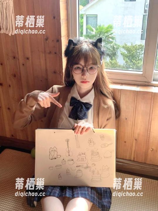 小心别迷路！“黑料正能量不打烊”首页的入口就藏在你的指尖。