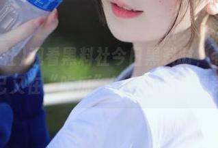 观看黑料社今日黑料时，我觉得自己又在“吃瓜”的路上越陷越深～