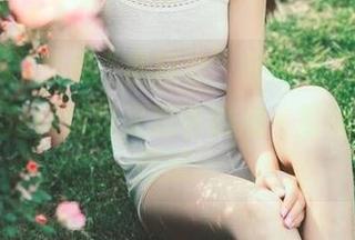 如果“黑料社”官网是个视频，它肯定是慵懒而又透着调皮～是哪种？我想想…