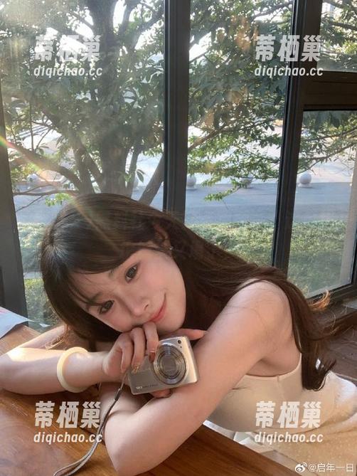 黑料社今天又有视频了，这瓜坨坨城堡又塌了？