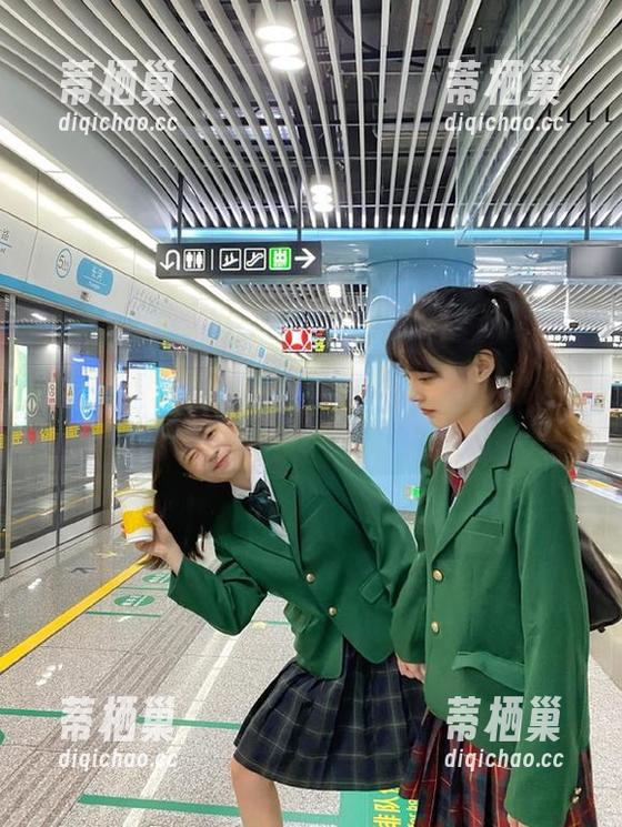 黑料网官网的资源仿佛一曲悠扬的旋律，让我在吃瓜的路上不停徘徊！