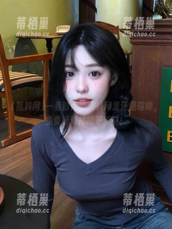一看时间，黑料网里还是喧哗，免费好料持续更新中！