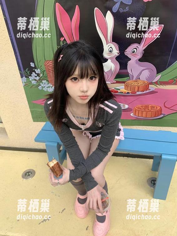 有些好奇，黑料网站iOS入口里的内容，想象力翻了个跟头！