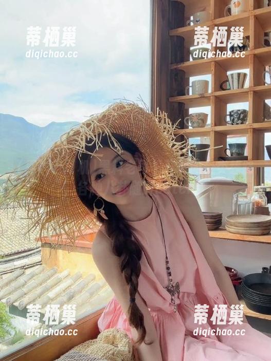 黑料老司机开辟的另类线路，各种八卦随时catch！